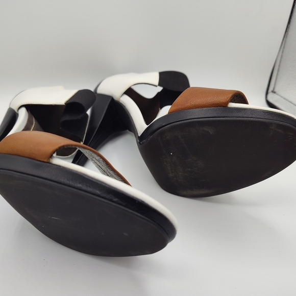 👠 Claire Flowers “Lizzy” Heels – Colorblock Stilettos Size 10 | $225 Retail - Picture 3 of 7